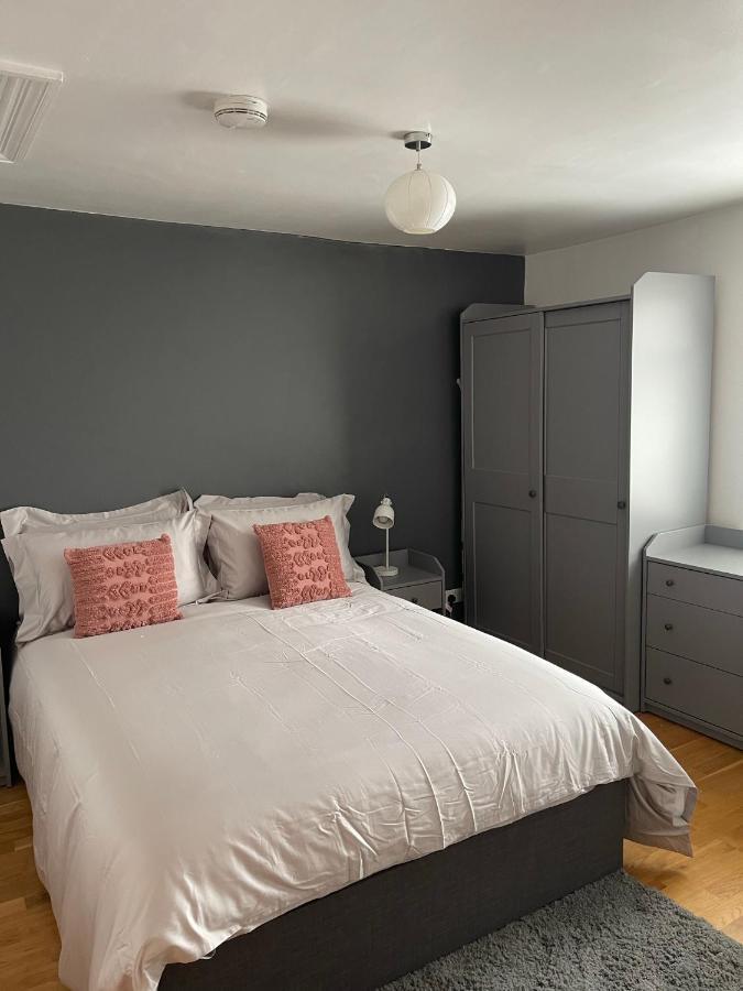 Modern Apartment In Trendy Dalston Londra Esterno foto